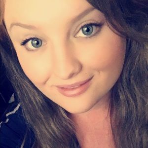 Meet your Posher, Brandi